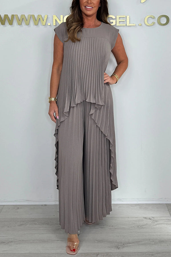 Laney pleated short sleeve dress