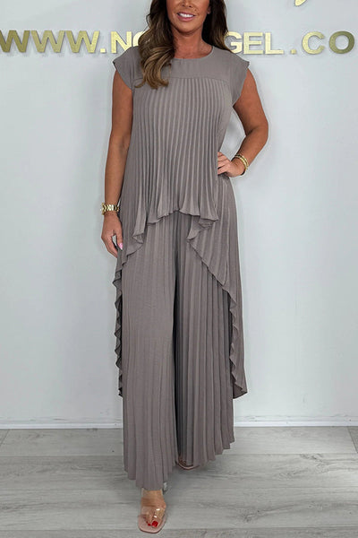 Laney pleated short sleeve dress