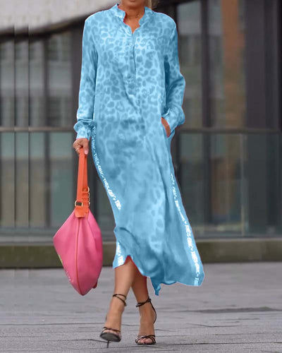 Long-sleeved dress with a leopard print slit