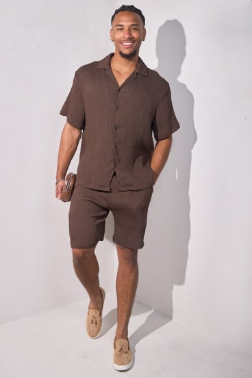 2-piece pleated shirt + brown shorts set